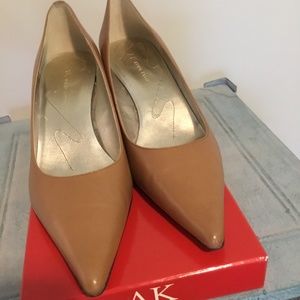 Ann Klein Ladies Carmel Leather Heels